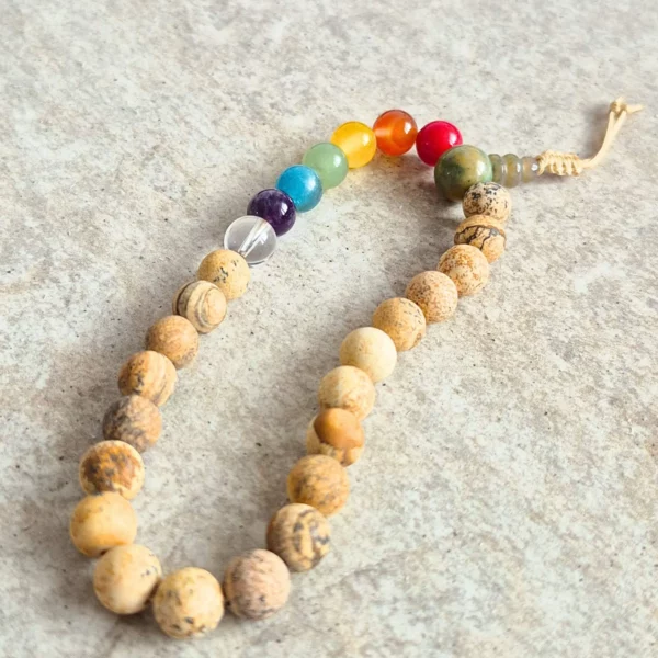 mala buddyjska na rękę - 7 czakr - jaspis obrazkowy